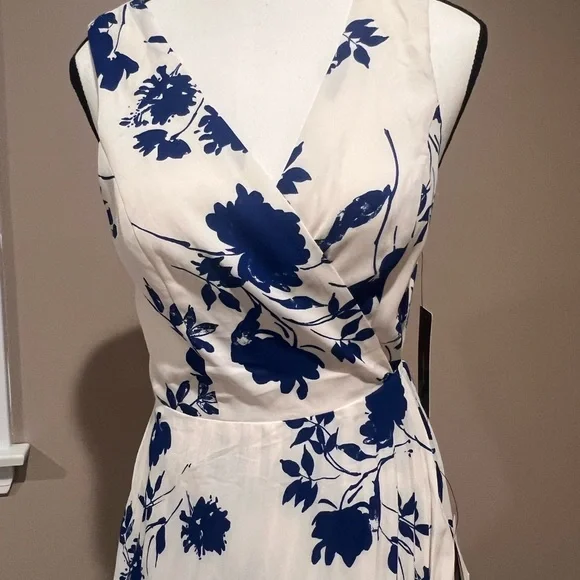 NEW  full length lulu dress. - Picture 6 of 10